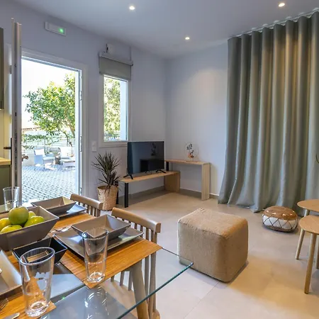 アパート Allegro 2 *